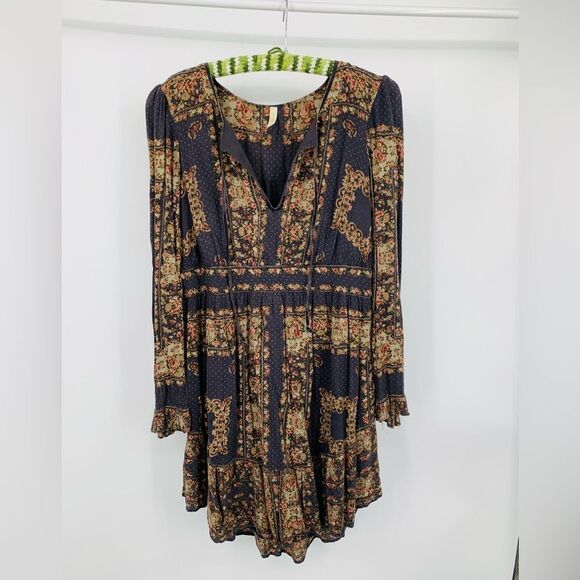 Free people | Bridgette Bohemian mini Dress | size Large - Picture 3 of 10